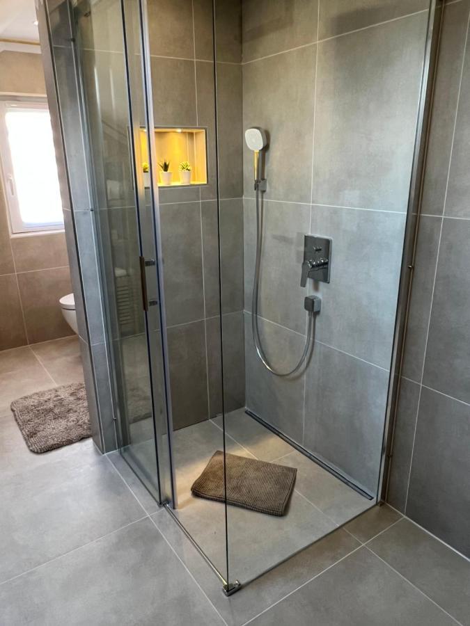 Ferienwohnung Lidu-Jene Eislingen Kültér fotó